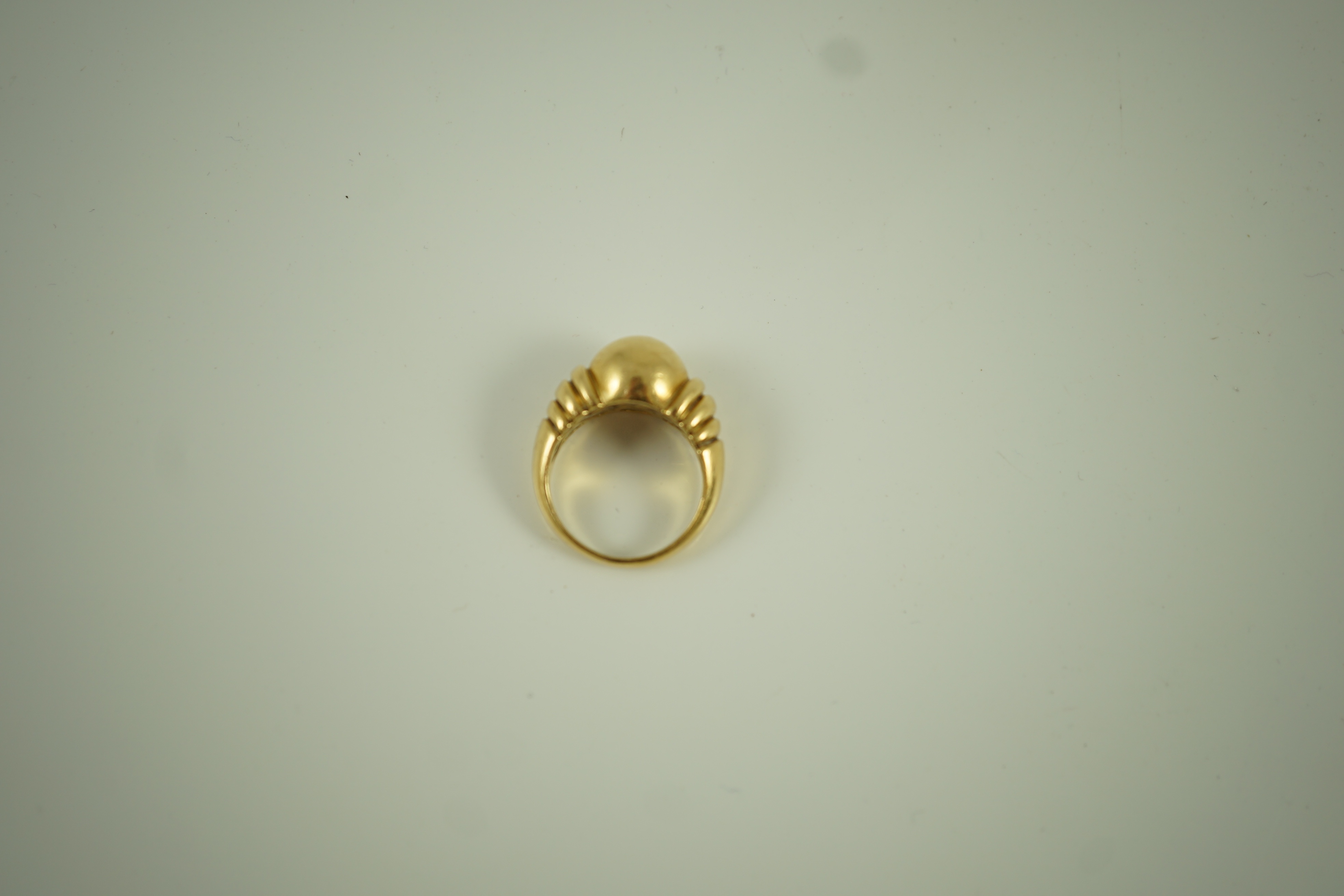 A Boucheron 750 gold dress ring